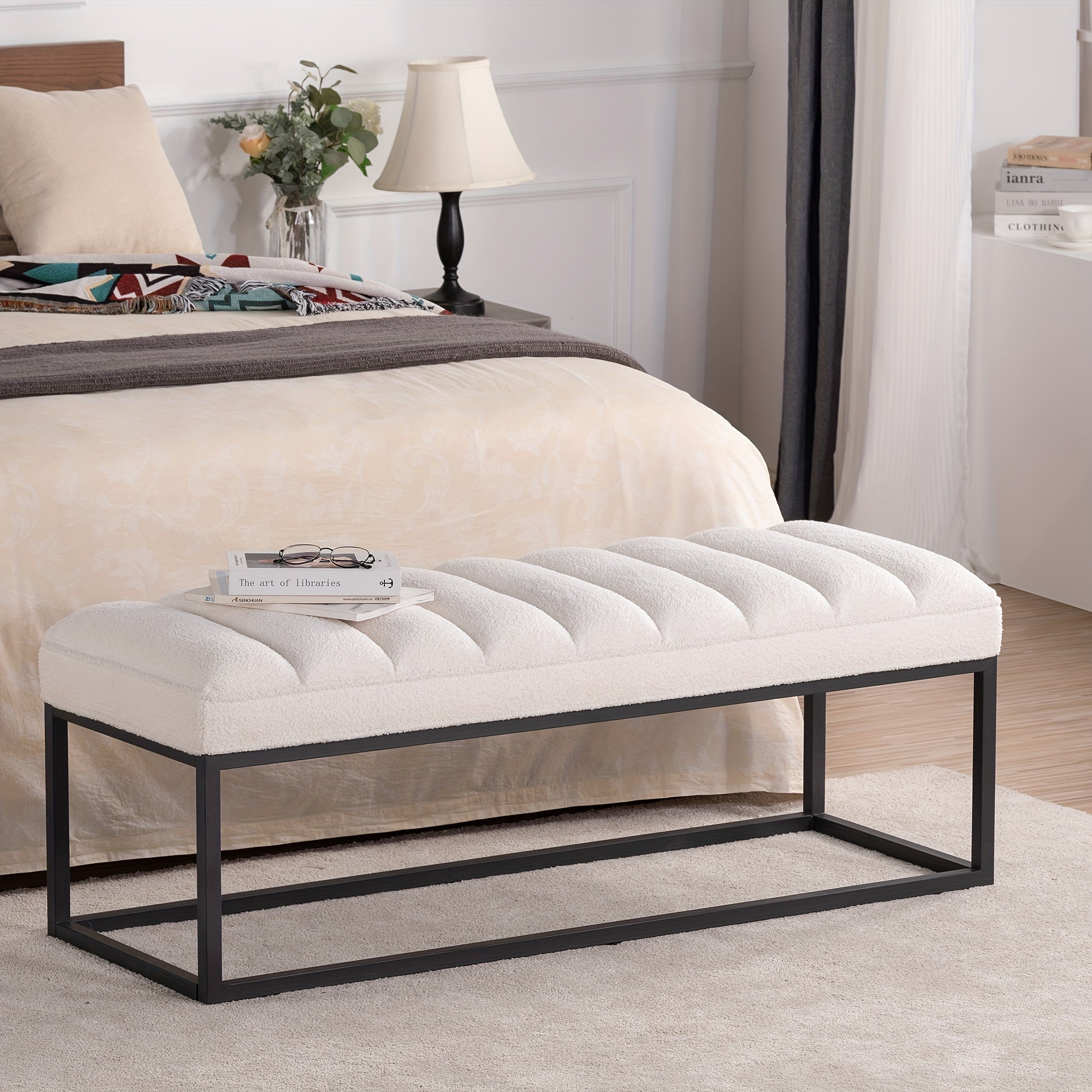 Modern Light Luxury Style Bed End Stool, Shoe Changing Stool. Matte Metal, Solid Wood Frame, Quilted Seating Design, High Resilience Sponge Filling, Available In PU Or Fabric Options, Suitable for Bedroom, Foyer, Living Room And Other Environments.